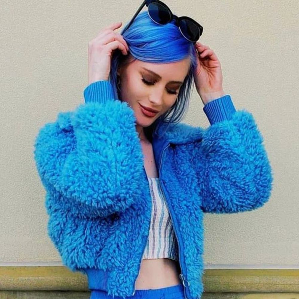 Meet your Posher, Hunter